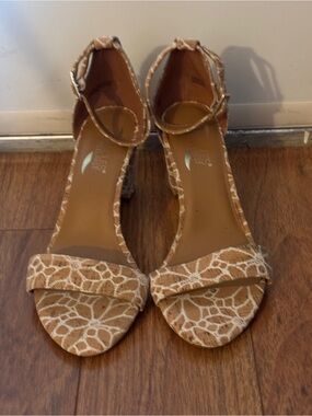A2 By Aerosoles Tan and White Floral Lace Ankle-Strap Heels